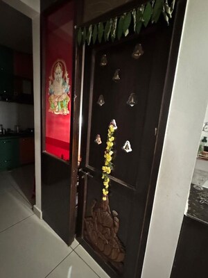 Furnished Amenities in 3 BHK Apartment at Cybercity Rainbow Vistas, Hi Tech City – for Rent