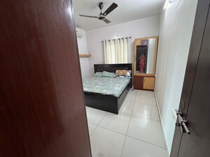Furnished Amenities in 3 BHK Apartment at Cybercity Rainbow Vistas, Hi Tech City – for Rent