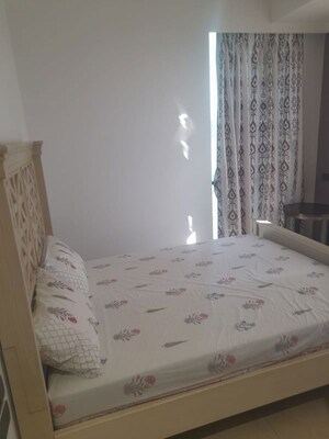 Bedroom in 2 BHK Apartment at S Raheja New Light, Khar West – for Rent