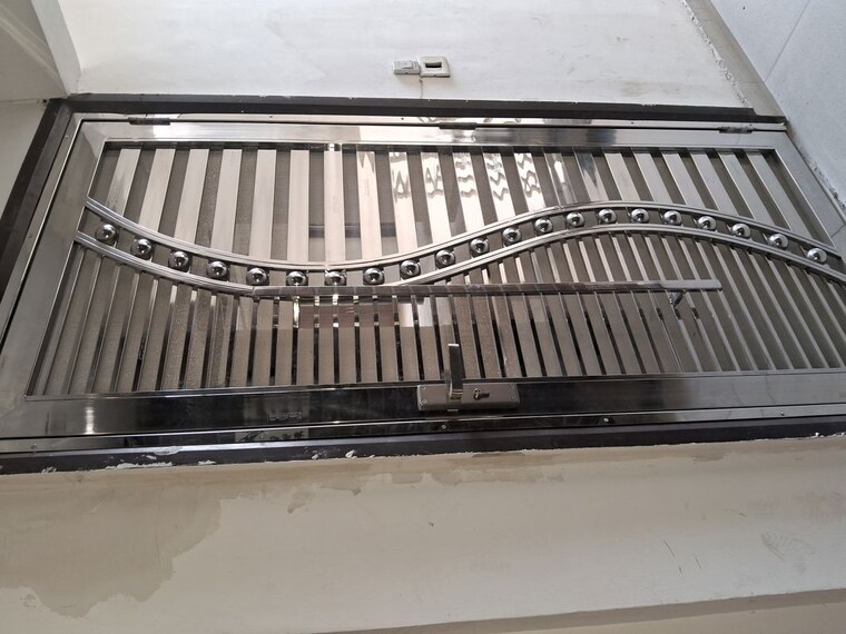 Balcony, m-r-platinum-321 3.5 Bedroom 1829 Sq.Ft. Apartment In Raj Nagar Extension Ghaziabad 9821155