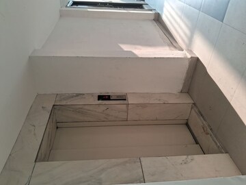 Bathroom in 3.5 BHK Apartment at M R Platinum 321, Raj Nagar Extension – for Sale