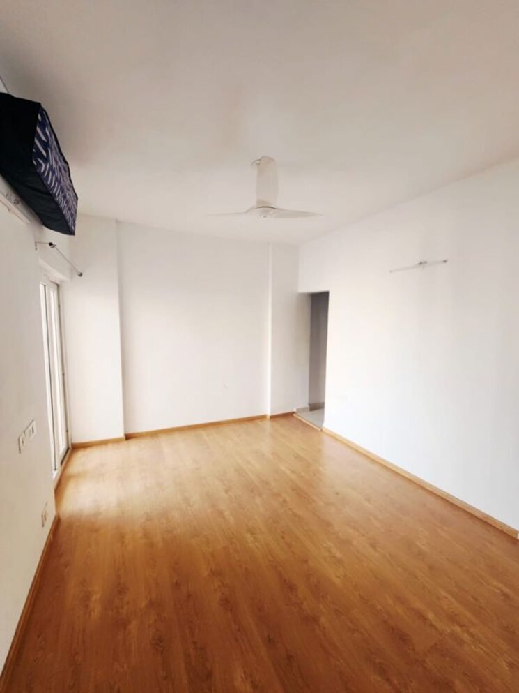 Room, tashee-capital-gateway 3 Bedroom 1990 Sq.Ft. Apartment In New Palam Vihar Phase 3 Gurgaon 9821162