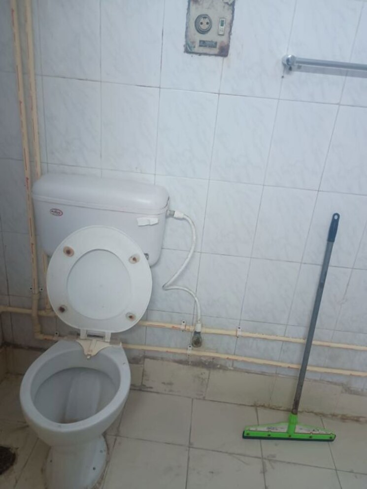 Bathroom, sector 56 2 Bedroom 2950 Sq.Ft. Independent House In Sector 56 Noida 9821167