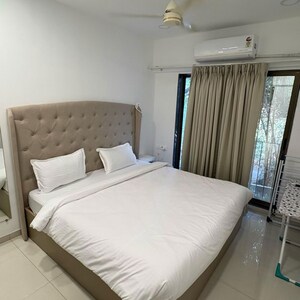 Bedroom in 1 BHK Apartment at Powai – for Rent