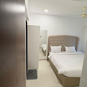 Bathroom in 1 BHK Apartment at Powai – for Rent