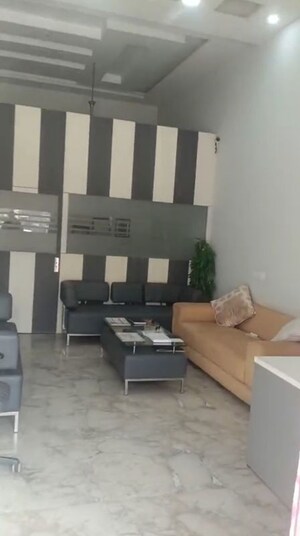  Office Space For Rent in Puri Pratham, Sector 84