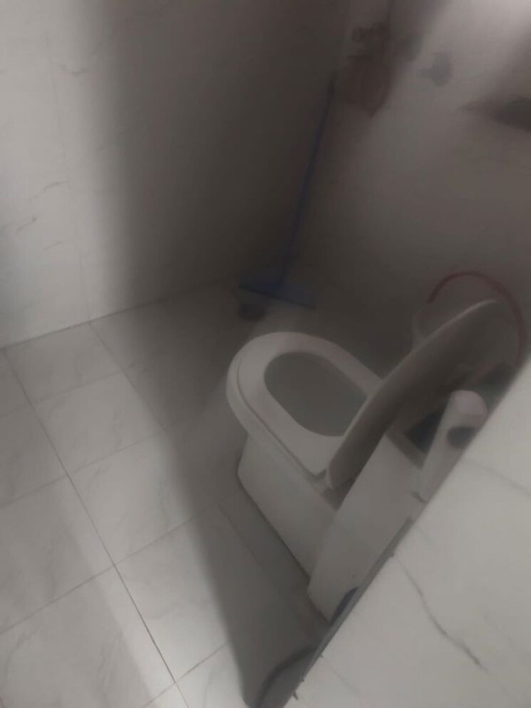 Bathroom, sector 11 2 Bedroom 2150 Sq.Ft. Independent House In Sector 11 Noida 9821373