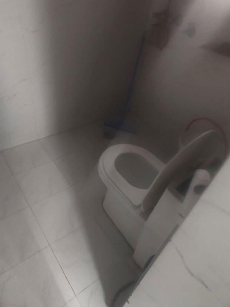 Bathroom, sector 11 2 Bedroom 2150 Sq.Ft. Independent House In Sector 11 Noida 9821373