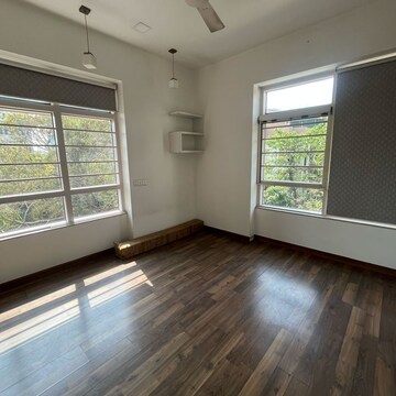 Balcony in 3 BHK Apartment at Grandeur Tower, Maratha Colony – for Rent