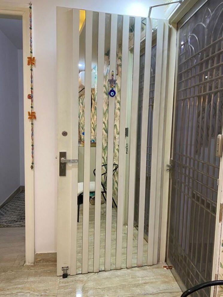 undefined, vasant kunj 4 Bedroom 250 Sq.Yd. Builder Floor In Vasant Kunj Delhi 9821381