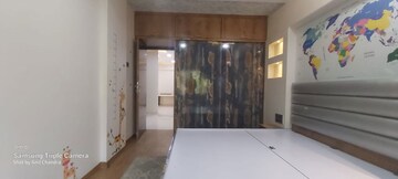 Room in 1 BHK Apartment at Krishna Residency Atmaram Compound, Malad West – for Rent