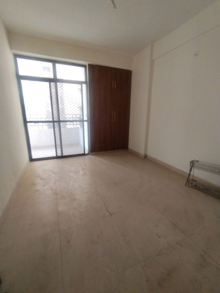 Room, kbnows-apartment 3 Bedroom 1369 Sq.Ft. Apartment In Sector 16 Greater Noida Greater Noida 9821563