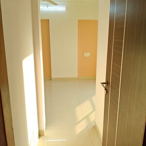 Bathroom in 3 BHK Apartment at Powai – for Rent