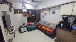 2 BHK Apartment For Rent in Runwal Eirene