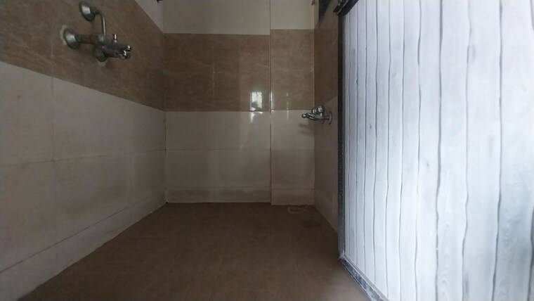 Room, baraula 2 Bedroom 653 Sq.Ft. Builder Floor In Baraula Noida 9821642