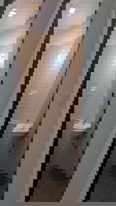 Bathroom, chandak-34-park-estate 2 Bedroom 800 Sq.Ft. Apartment In Goregaon West Mumbai 9821738