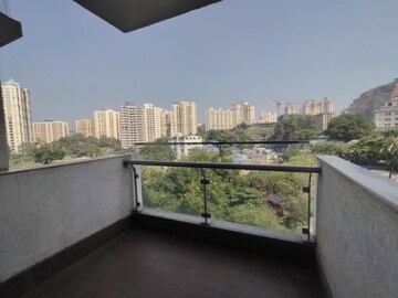 Swimming Pool in 3 BHK Apartment at Shapoorji Pallonji Vicinia, Powai – for Rent