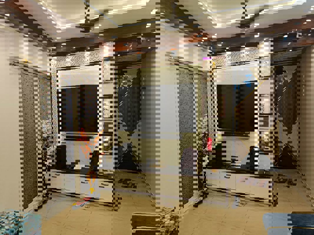 4 BHK + Pooja Room 2129 Sq.Ft. Builder Floor in Landcraft Golf Links