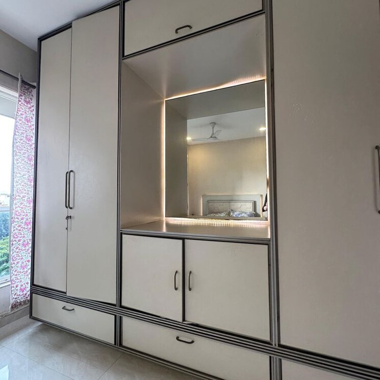 Kitchen, supreme-19 2 Bedroom 638 Sq.Ft. Apartment In Lokhandwala Complex Mumbai 9822118