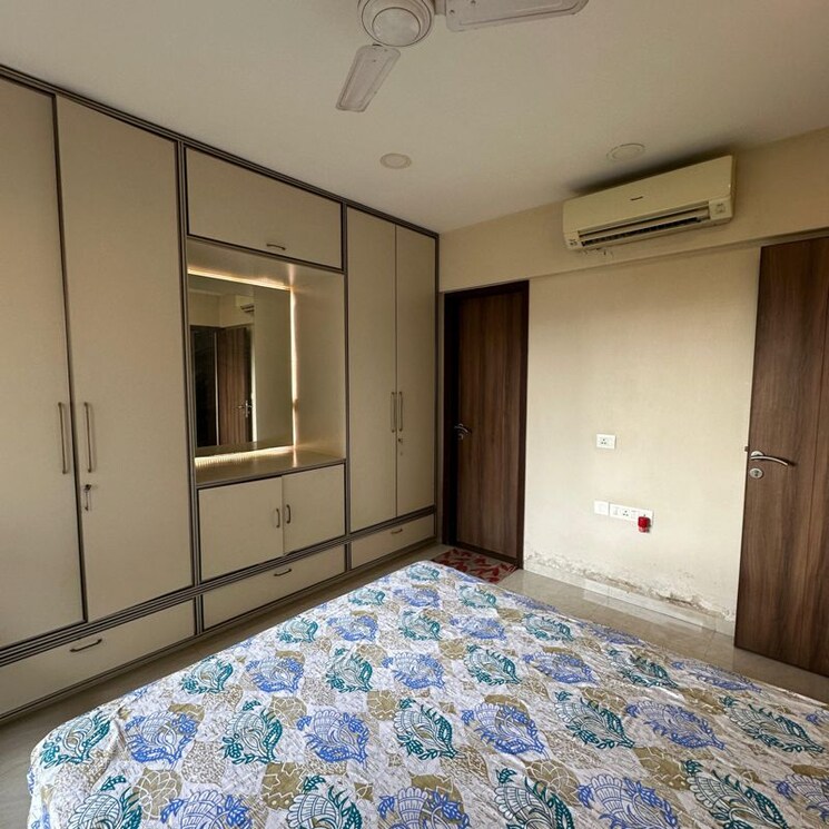 Bedroom, supreme-19 2 Bedroom 638 Sq.Ft. Apartment In Lokhandwala Complex Mumbai 9822118