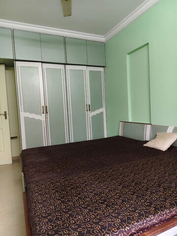 Room in 3 BHK Apartment at Panch Mahal, Powai – for Rent