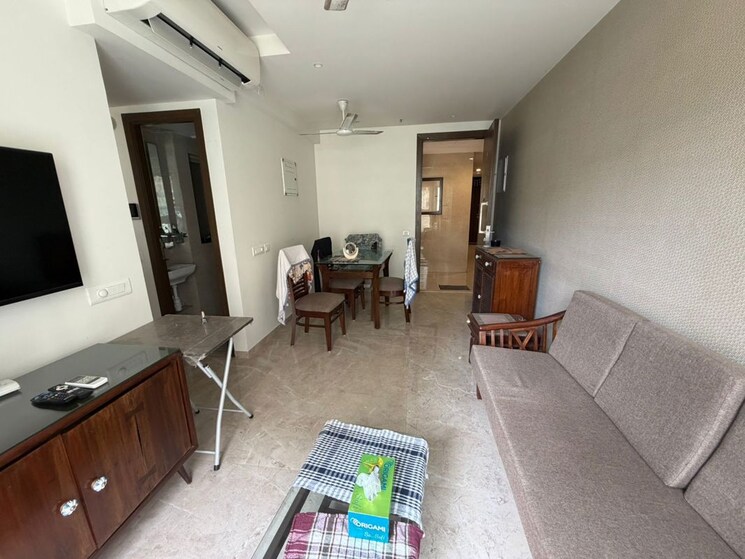 Living Room, hiranandani-regent-hill 3 Bedroom 450 Sq.Ft. Apartment In Powai Mumbai 9822190