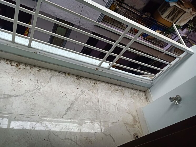 Balcony, chattarpur 2 Bedroom 810 Sq.Ft. Builder Floor In Chattarpur Delhi 9822202