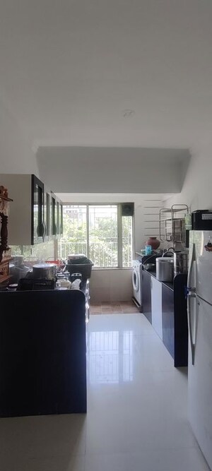 Team Area in 2 BHK Apartment at Welworth Paradise, Baner – for Rent