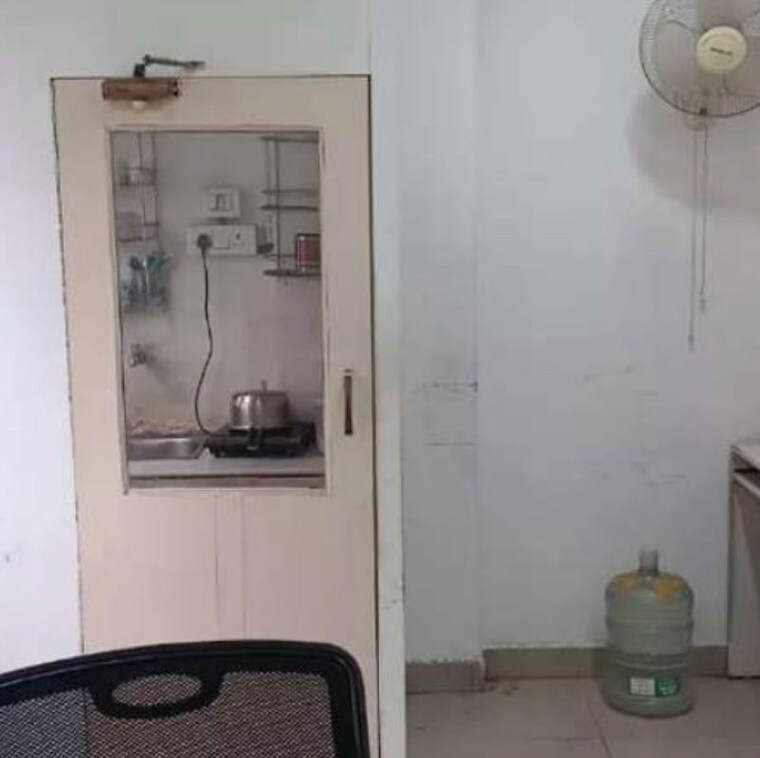 Bathroom, sector 9 Commercial Office Space 750 Sq.Ft. In Sector 9 Chandigarh 9822130