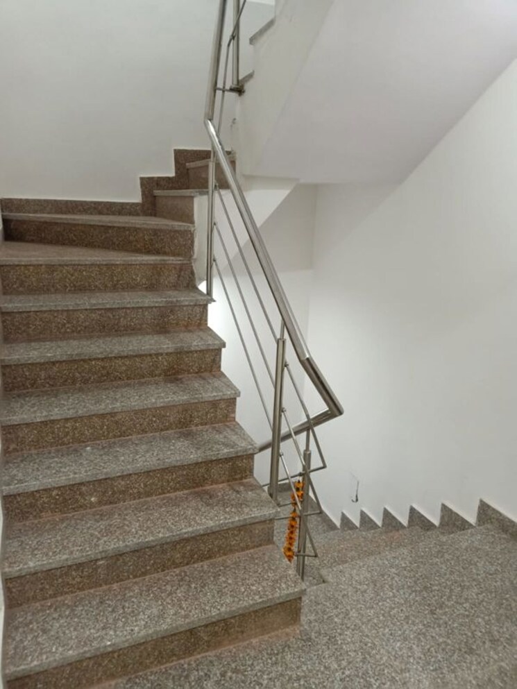 undefined, chattarpur 2 Bedroom 810 Sq.Ft. Builder Floor In Chattarpur Delhi 9822376