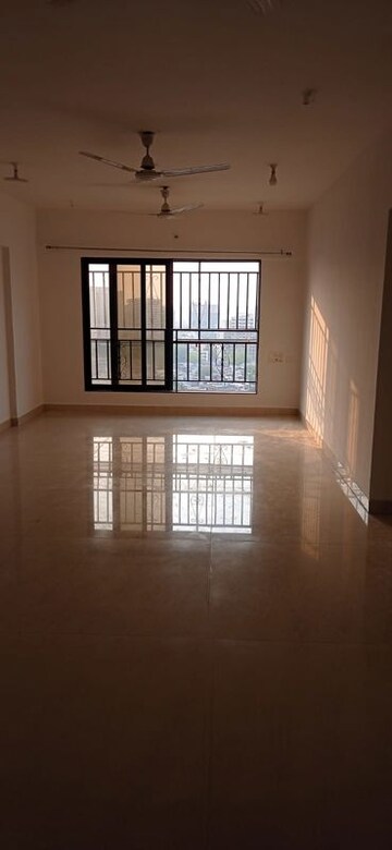2 BHK Apartment For Rent in Swastik Park, Chembur