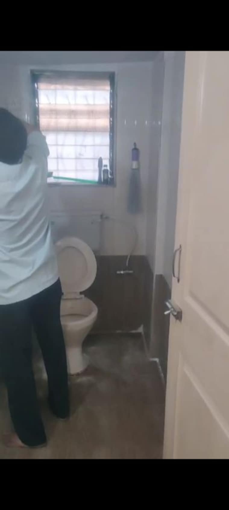 Bathroom, borivali east 1 Bedroom 420 Sq.Ft. Apartment In Borivali East Mumbai 9822316