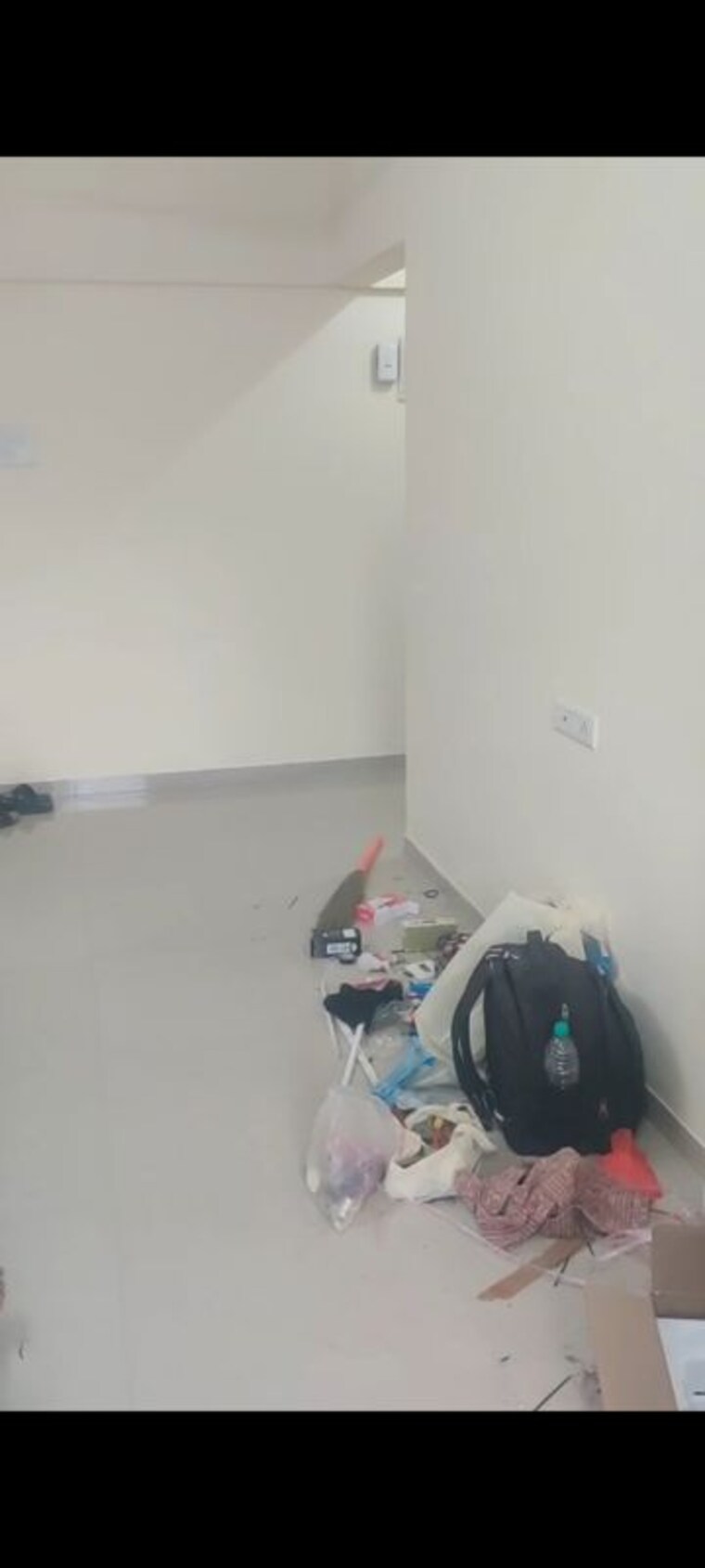  Parking, borivali east 1 Bedroom 420 Sq.Ft. Apartment In Borivali East Mumbai 9822316