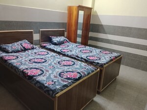 Bedroom in  Pg at Sector 63a – for Rent