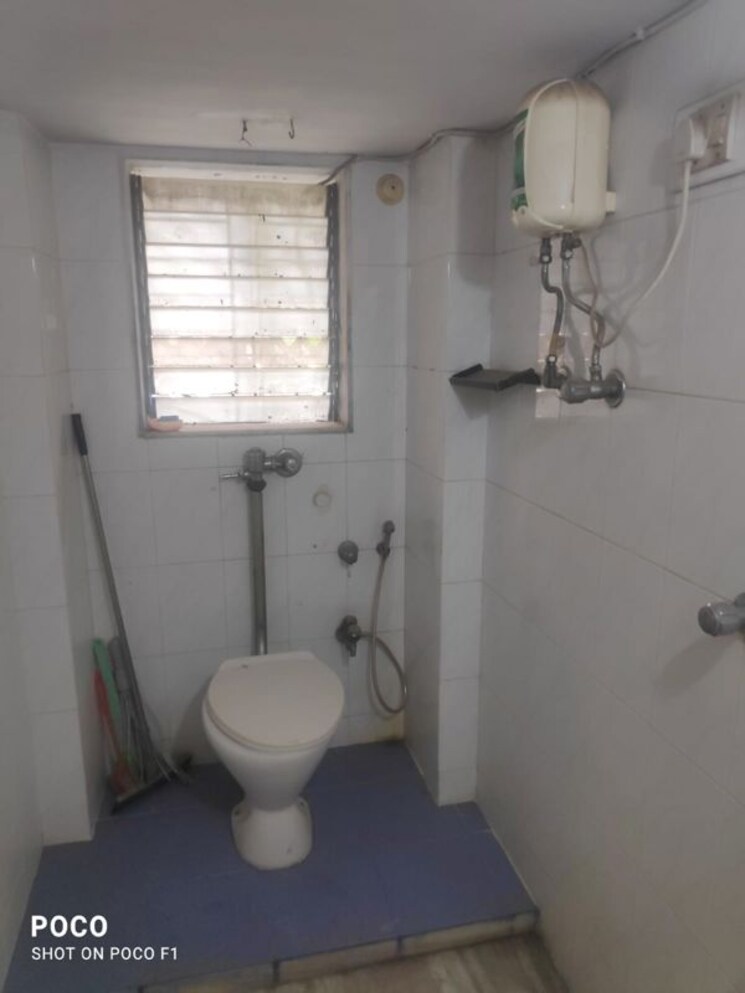Bathroom, fourways-kamal-hira 1 Bedroom 432 Sq.Ft. Apartment In Santacruz East Mumbai 9822553