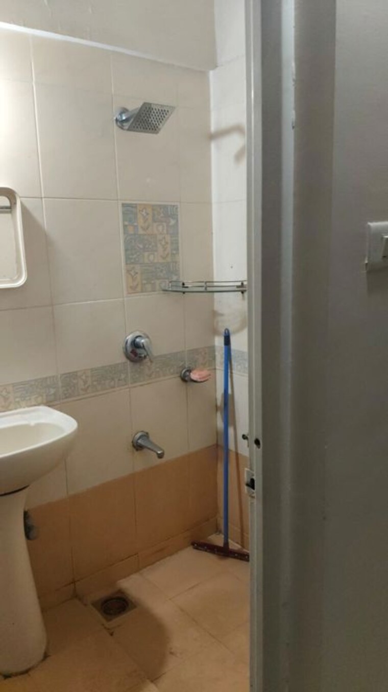 Bathroom, cosmos-apartment 2 Bedroom 1100 Sq.Ft. Apartment In Hadapsar Pune 9822505