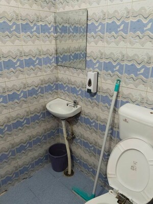 Bathroom in 2.5 BHK Independent House at Sector 44 – for Rent