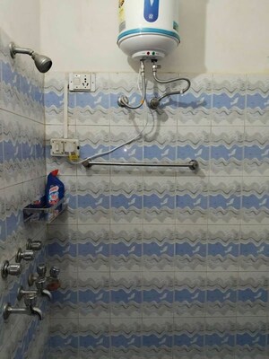 Bathroom in 2.5 BHK Independent House at Sector 44 – for Rent