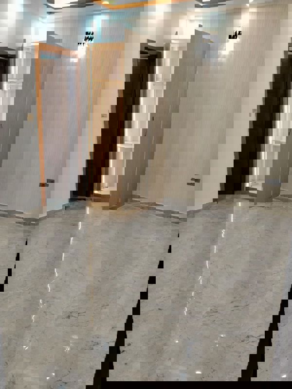 3 BHK Builder Floor For Rent in Green Fields Colony