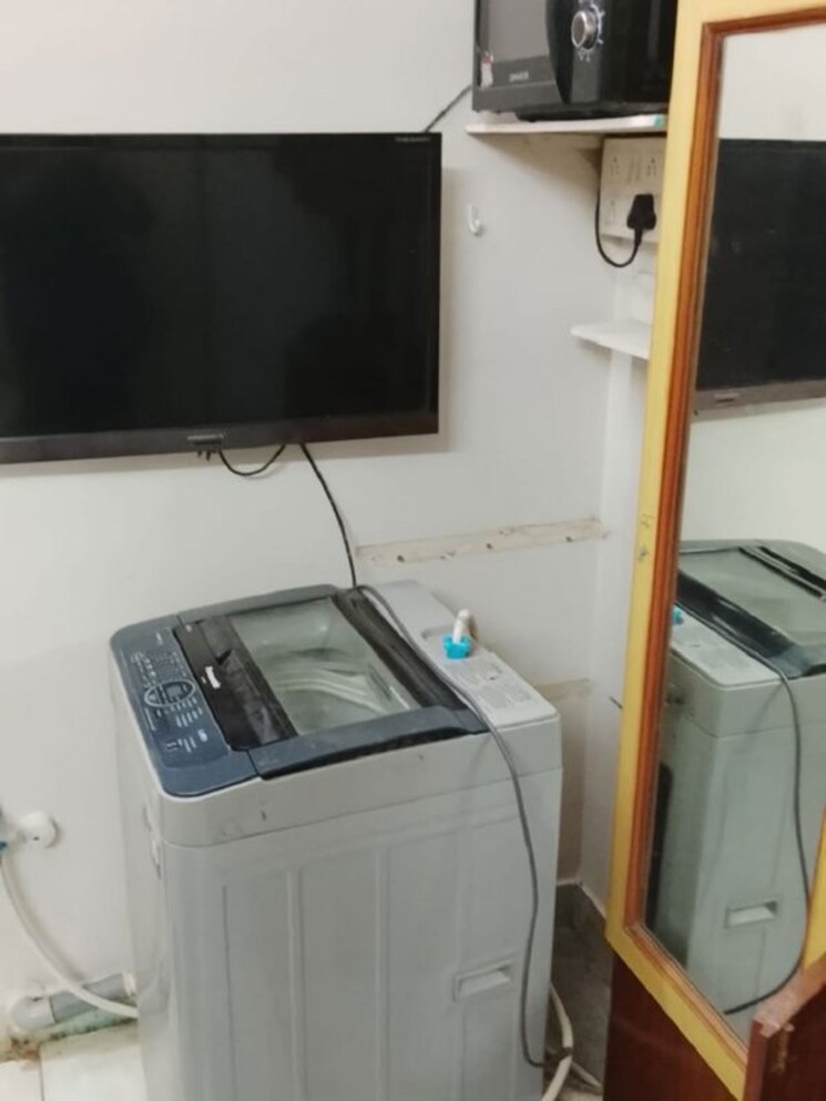 undefined, vile parle west 1 RK 200 Sq.Ft. Apartment In Vile Parle West Mumbai 9822701