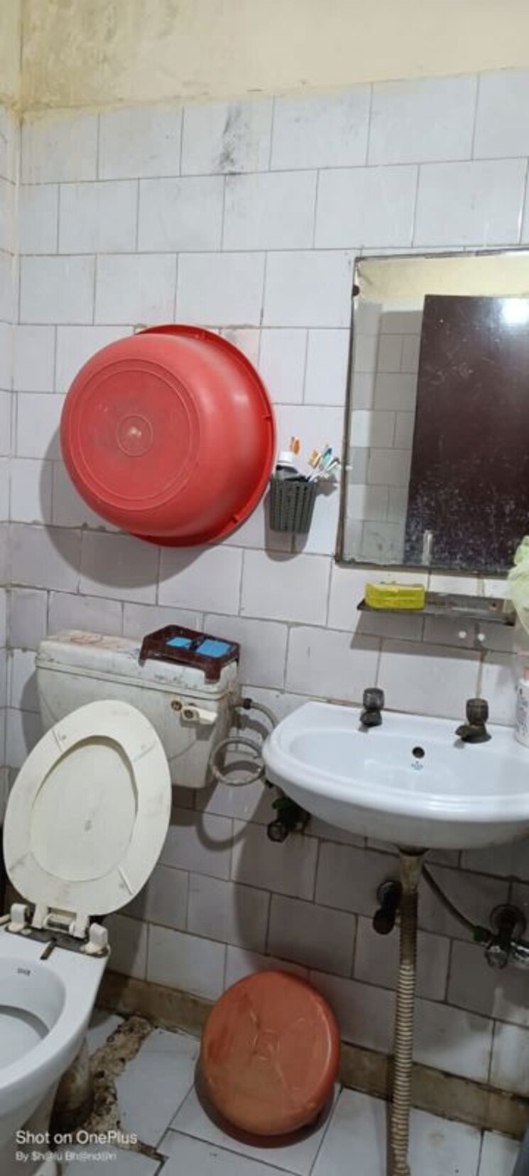 Bathroom, sector 56 2.5 Bedroom 2450 Sq.Ft. Independent House In Sector 56 Noida 9822851