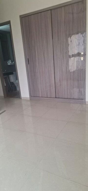 Bathroom in 2 BHK Apartment at Kalpataru Immensa, Kolshet Road – for Rent