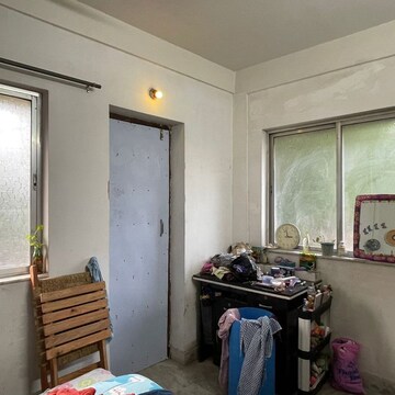 Bedroom in 2 BHK Apartment at Kolkatta Gpo – for Sale