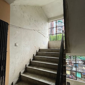 Staircase in 2 BHK Apartment at Kolkatta Gpo – for Sale