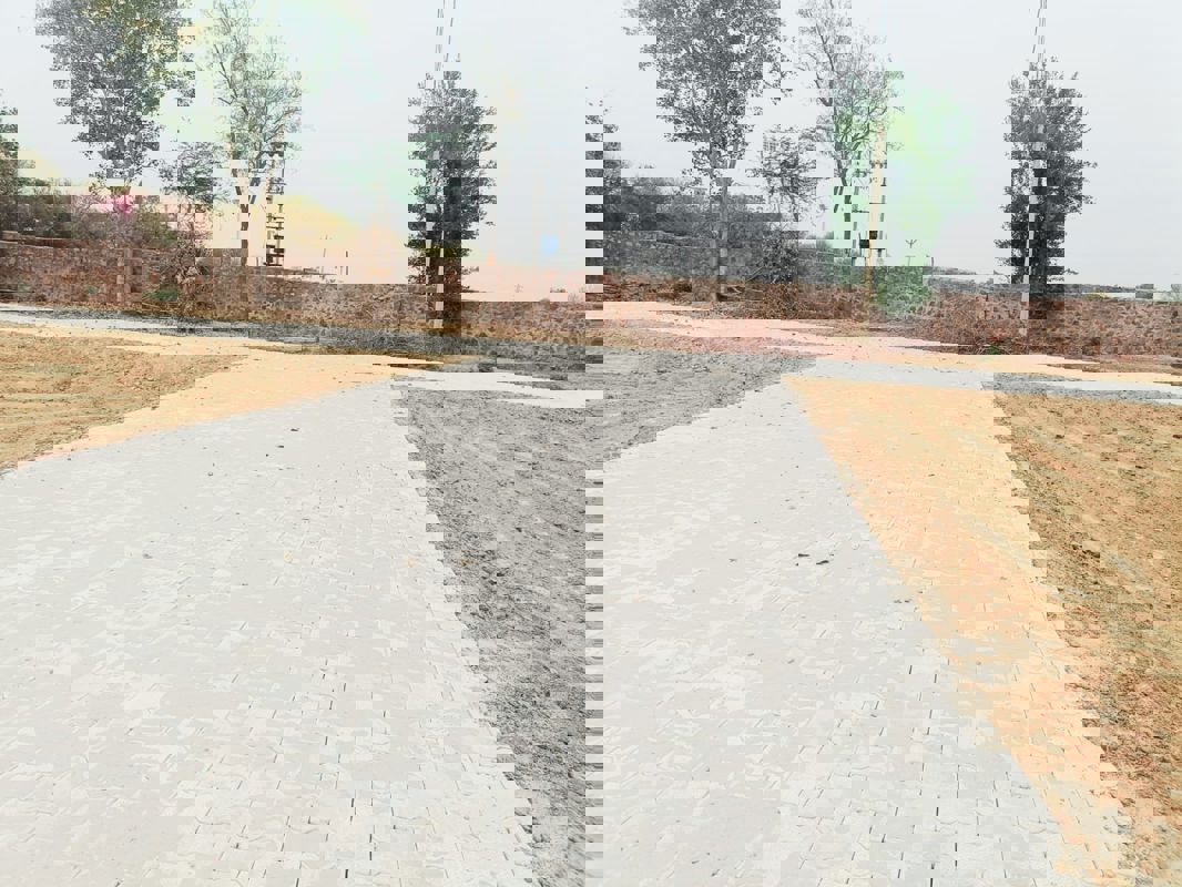 Plot For Sale in Alipur