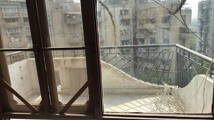 Balcony, sector 19 dwarka 2 Bedroom 1250 Sq.Ft. Apartment In Sector 19 Dwarka Delhi 9823455