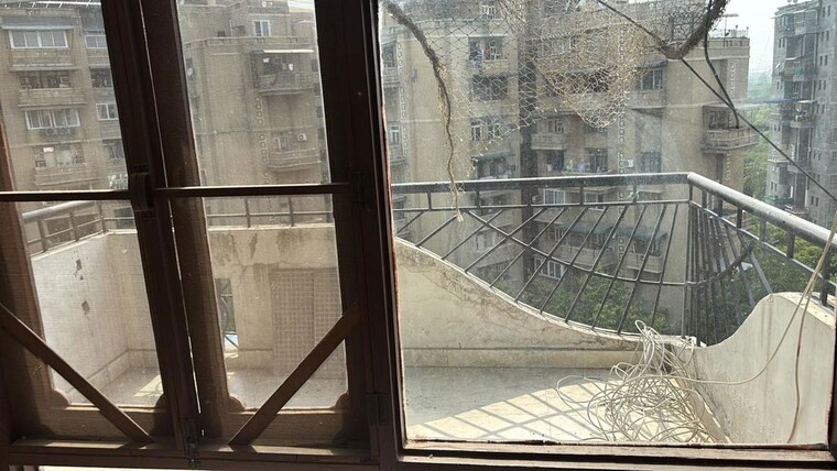 Balcony, sector 19 dwarka 2 Bedroom 1250 Sq.Ft. Apartment In Sector 19 Dwarka Delhi 9823455