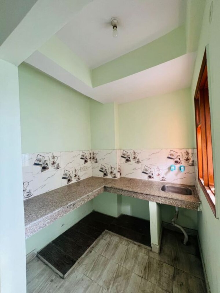 Kitchen, greater kailash ii 3 Bedroom 300 Sq.Ft. Builder Floor In Greater Kailash ii Delhi 9823464