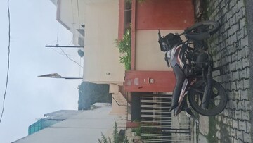 Team Area in 4 BHK Independent House at Wazirganj – for Sale