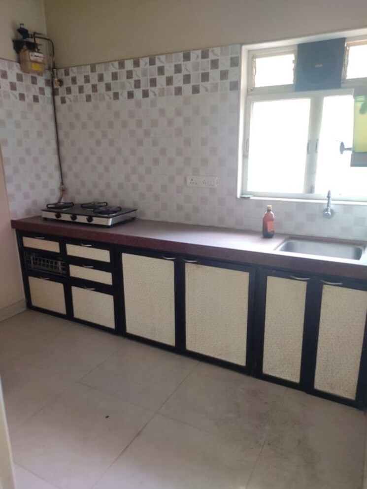 Room, tulsi-dham-kalyani-chs 1 Bedroom 568 Sq.Ft. Apartment In Kapur Bawdi Thane 9823682